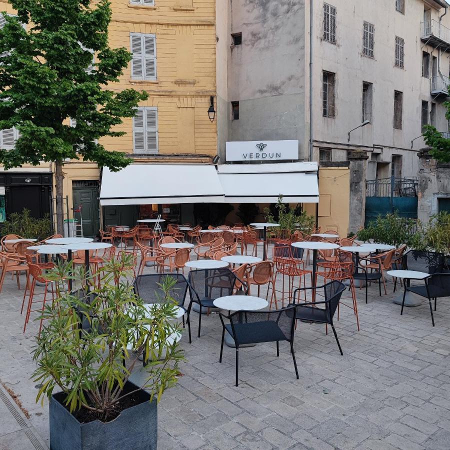 Precheurs Studios Aix-en-Provence Exterior photo